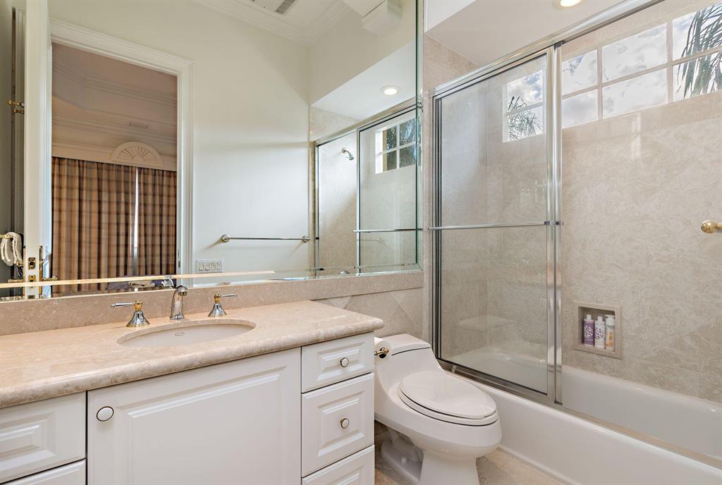 OCEAN PARK H W ROBBINS - Residential