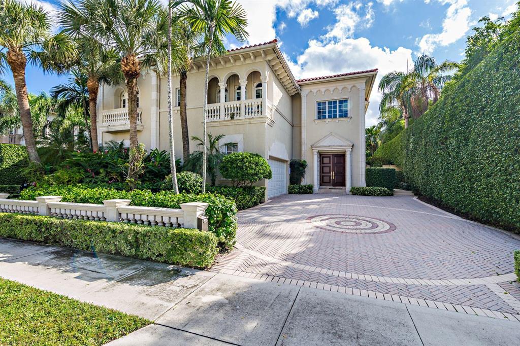 OCEAN PARK H W ROBBINS - Residential