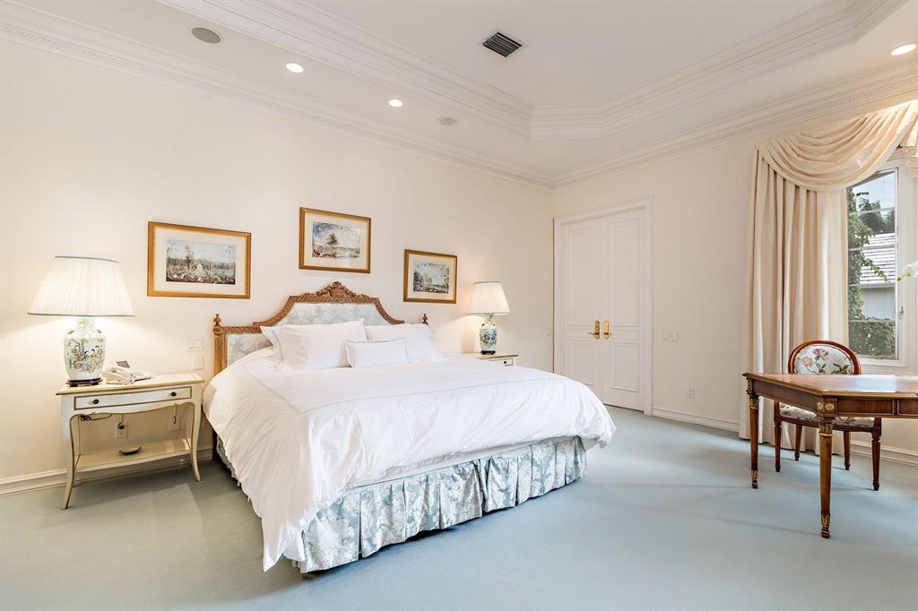 OCEAN PARK H W ROBBINS - Residential