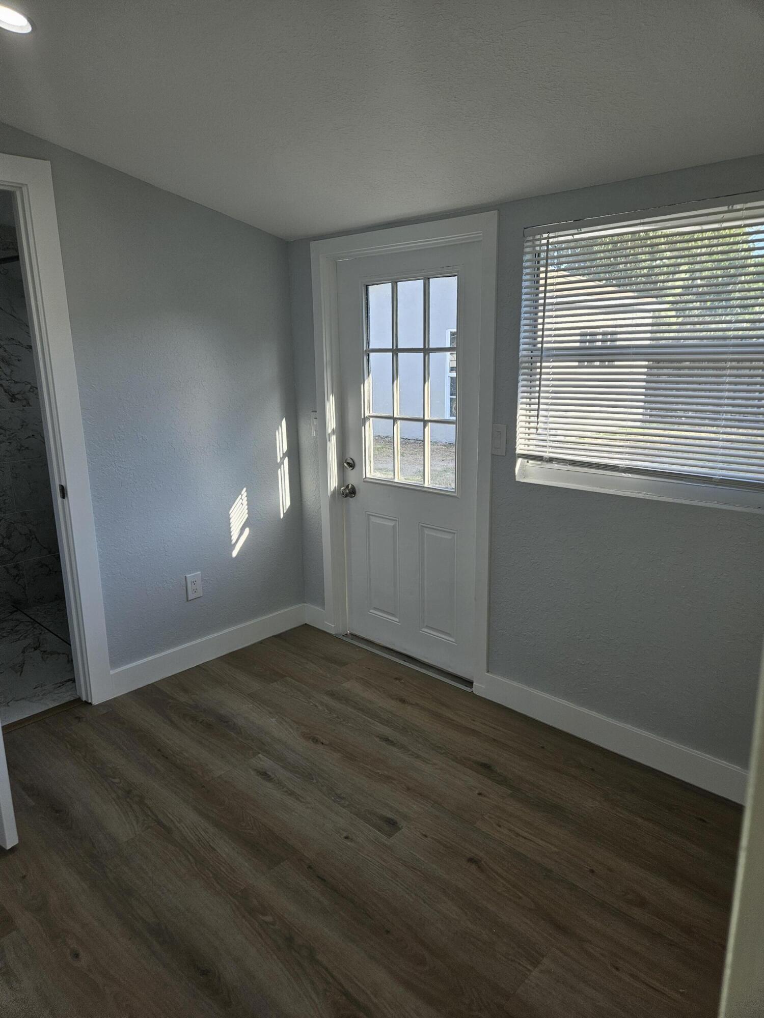 BELVEDERE COURT 3 - Residential