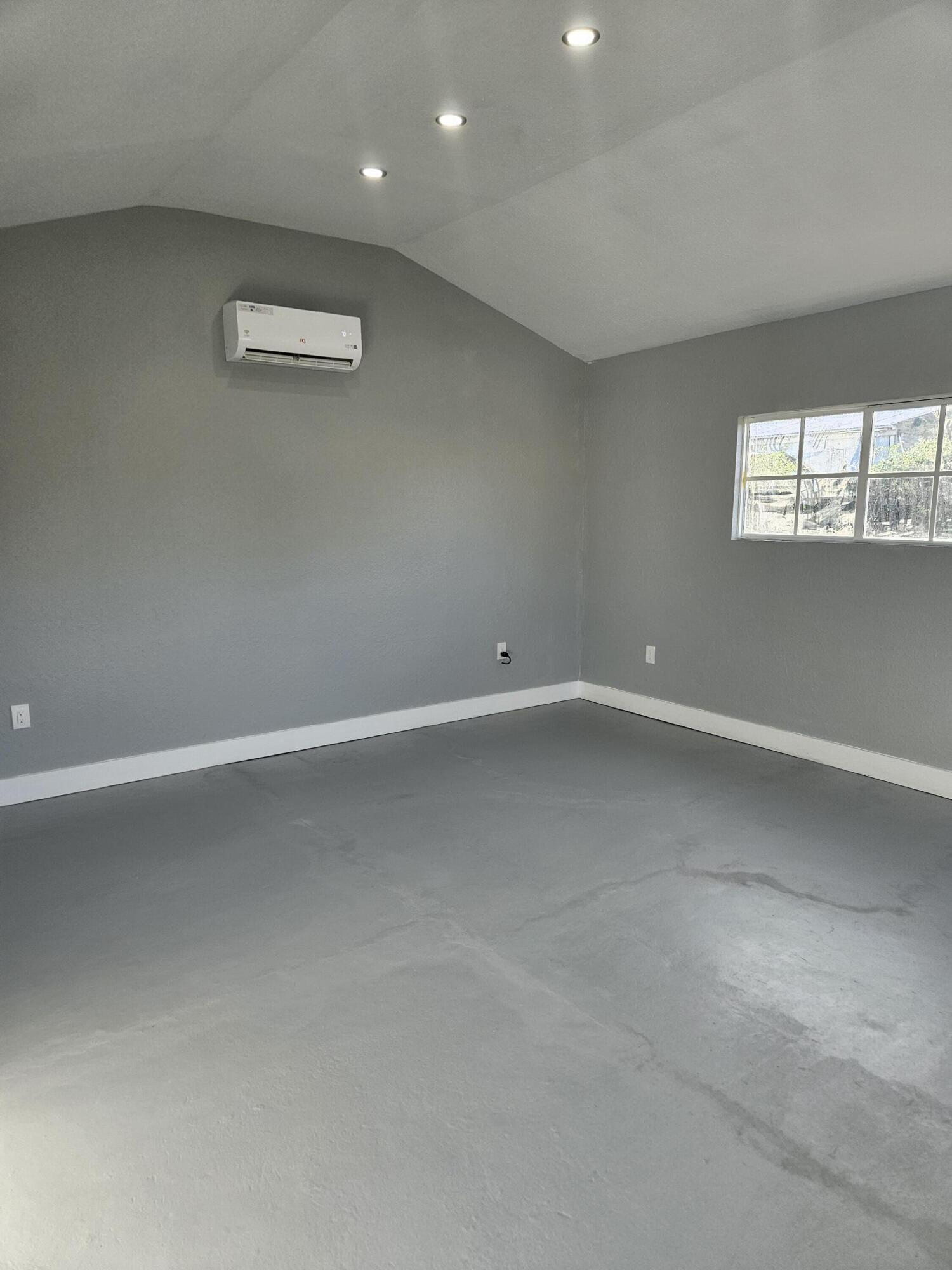 BELVEDERE COURT 3 - Residential