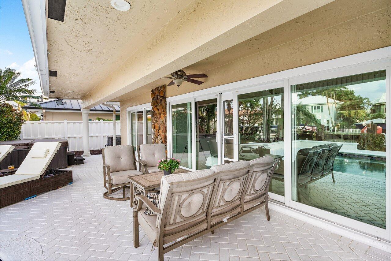 TROPIC ISLE - Residential