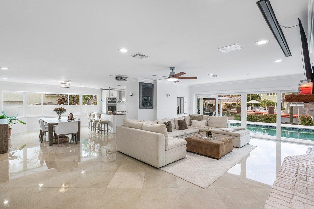 937 Fern Drive