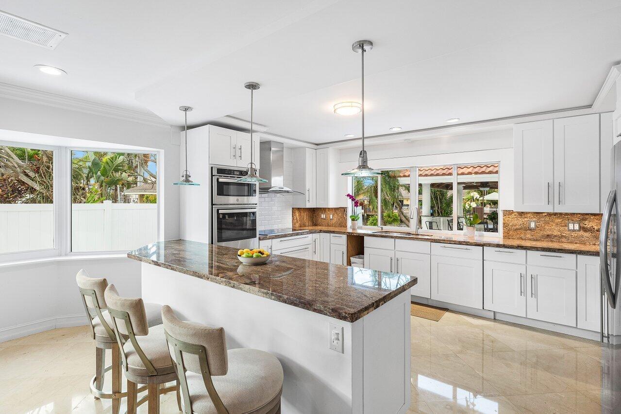 TROPIC ISLE - Residential