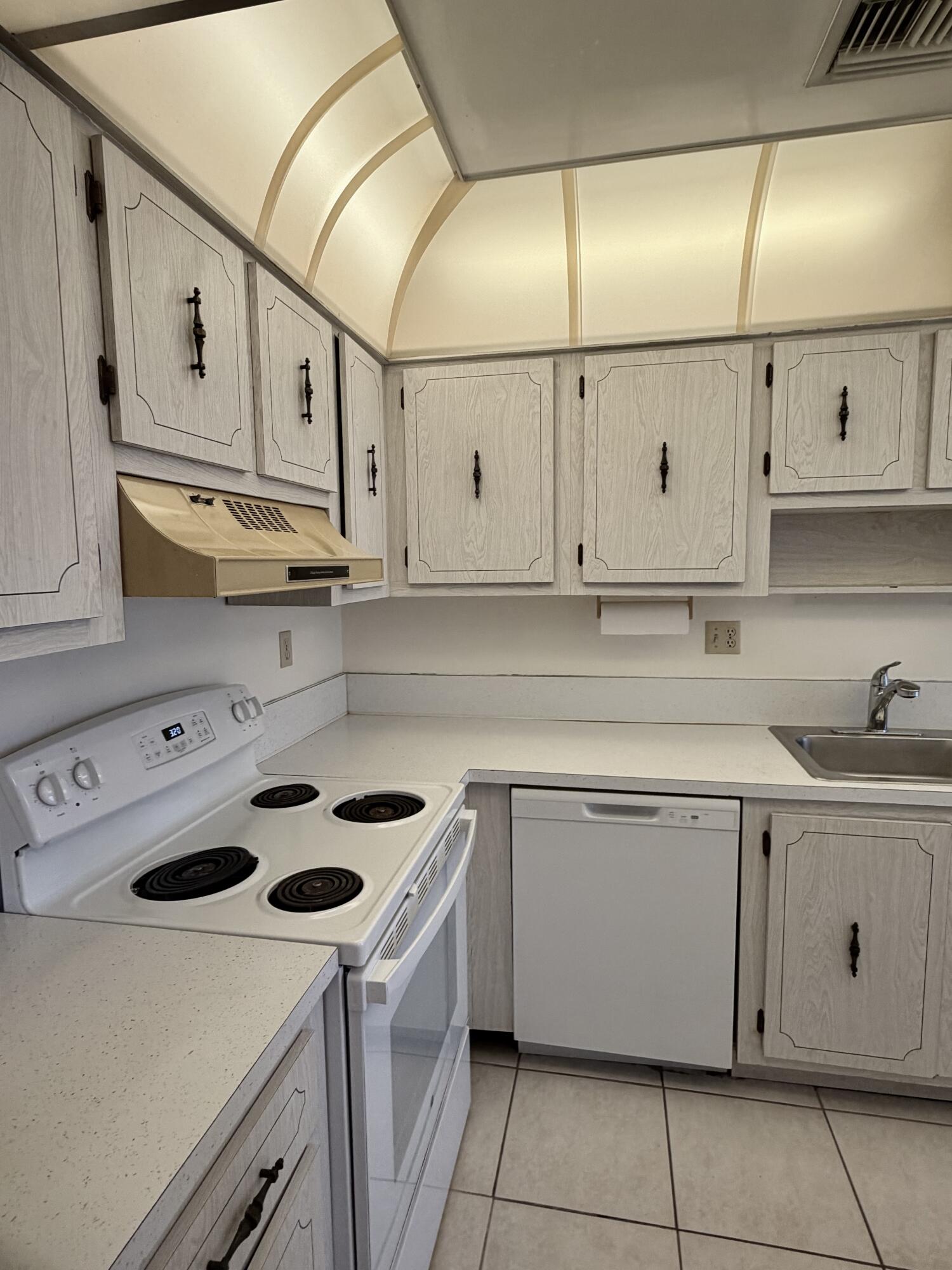 PINES OF DELRAY CONDO ONE,TWO AND THREE - Residential