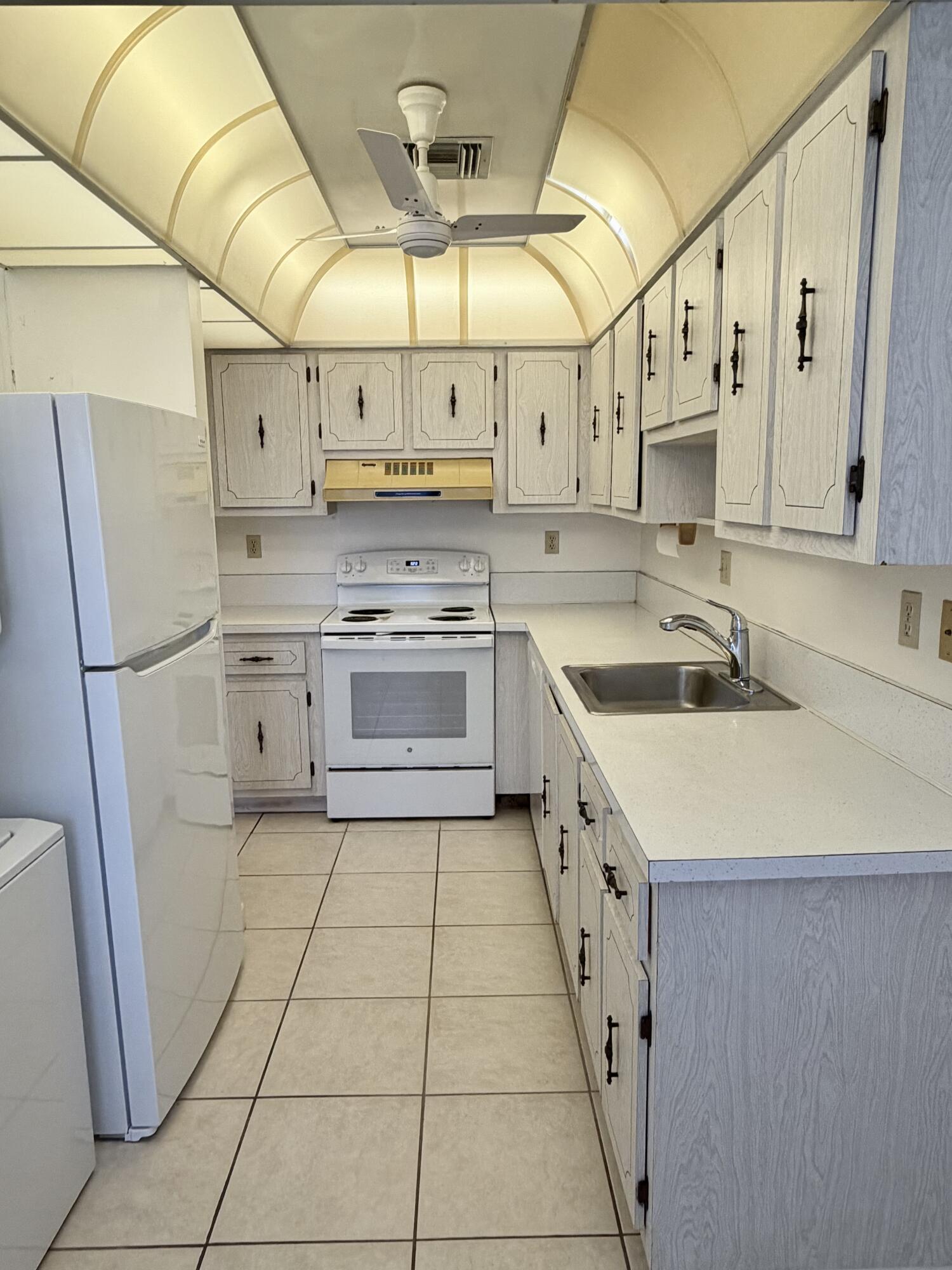 PINES OF DELRAY CONDO ONE,TWO AND THREE - Residential