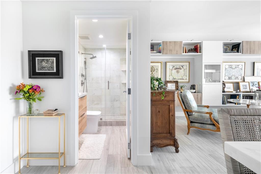 BLAIR HOUSE - Residential