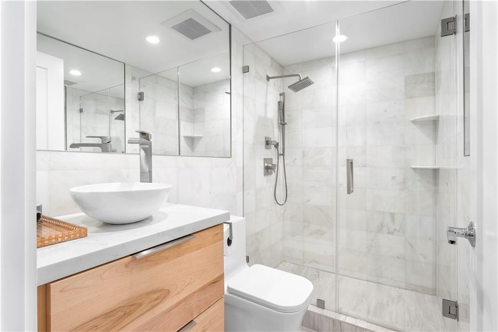 BLAIR HOUSE - Residential