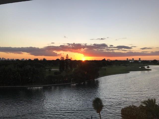 BLAIR HOUSE - Residential