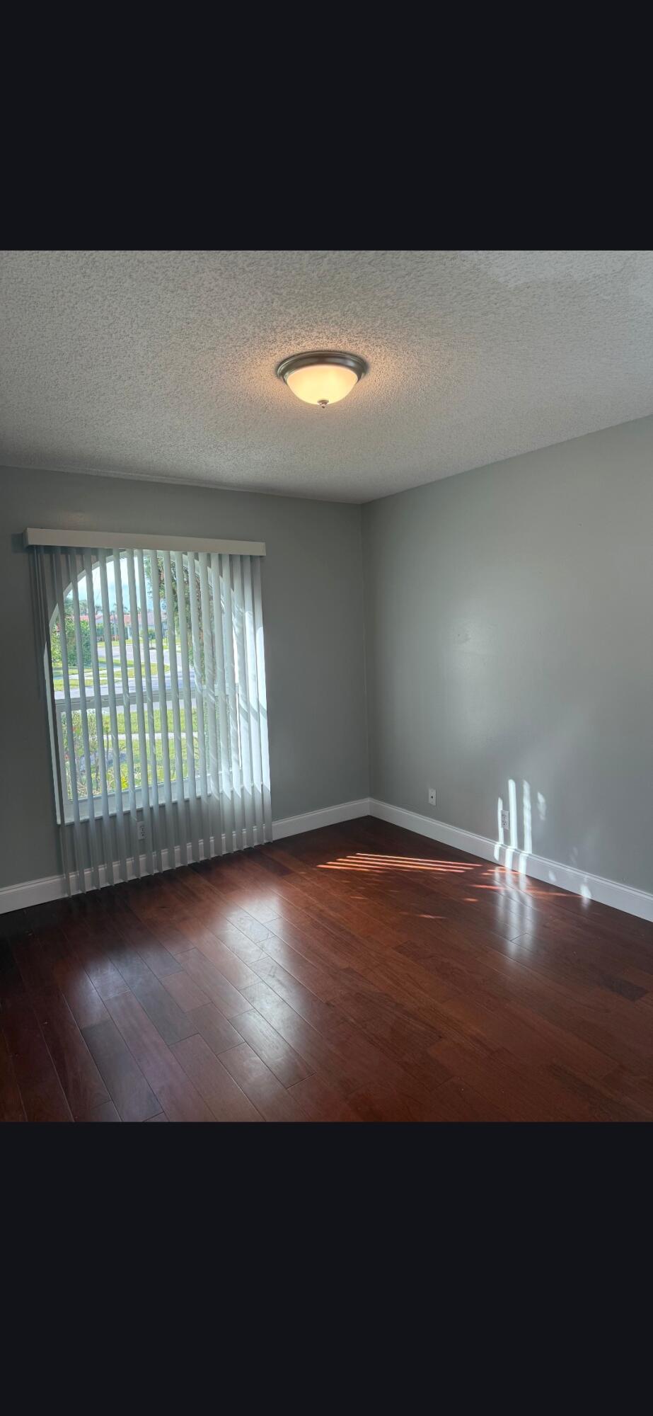 Starlight Cove Westchester CC - Residential Lease