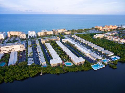 A home in South Palm Beach