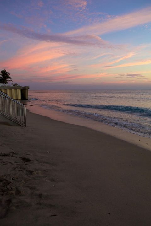 A home in South Palm Beach