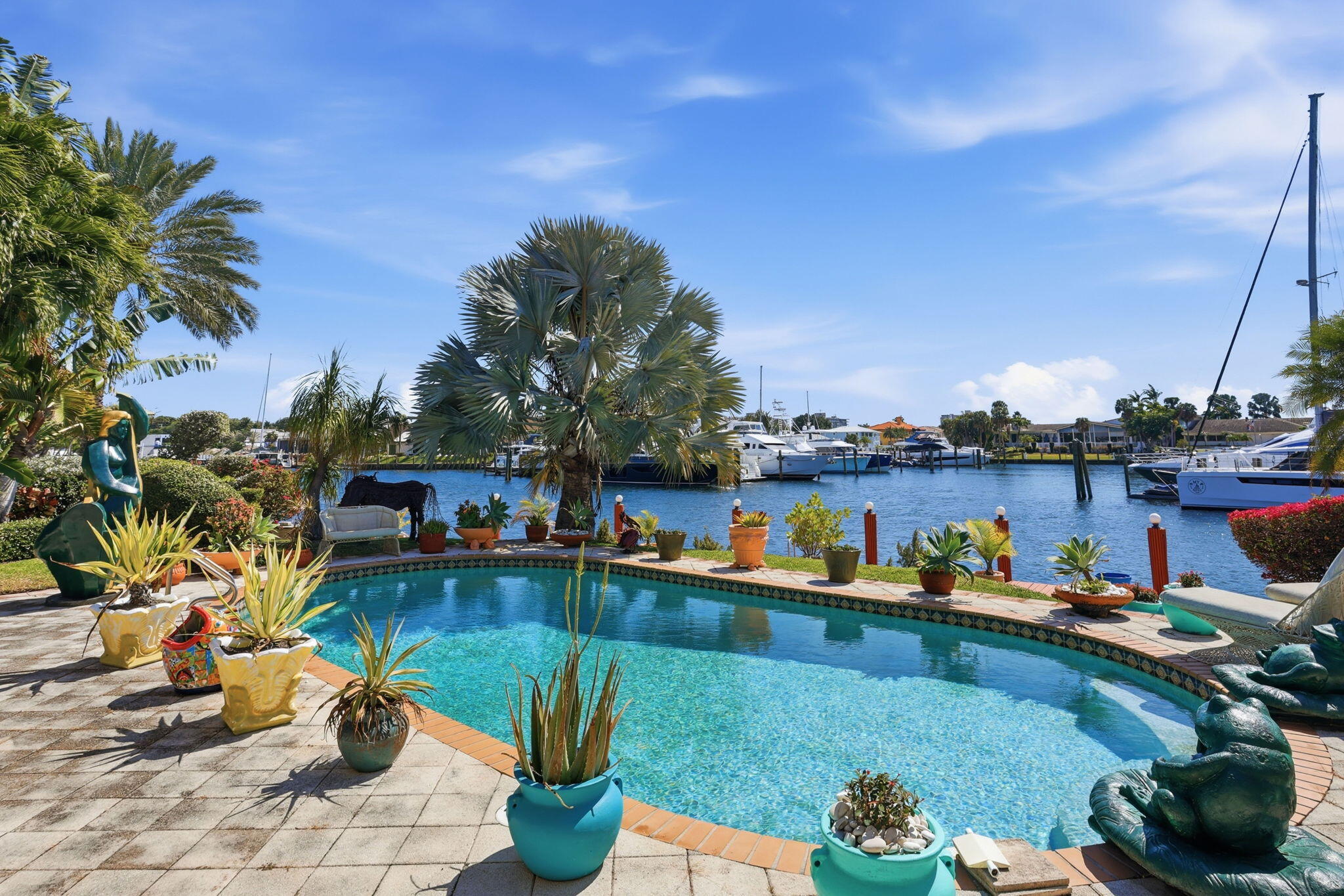 VENETIAN ISLES 3RD SEC - Residential