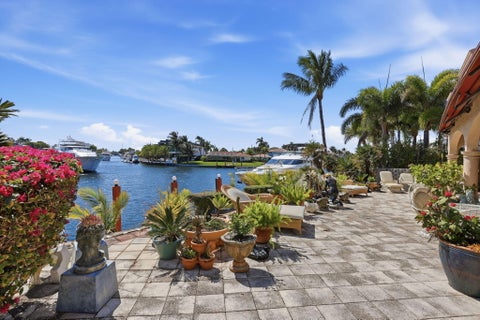 Tiny photo for 2850 NE 44th Street, Lighthouse Point, FL 33064 (MLS # R11167647)