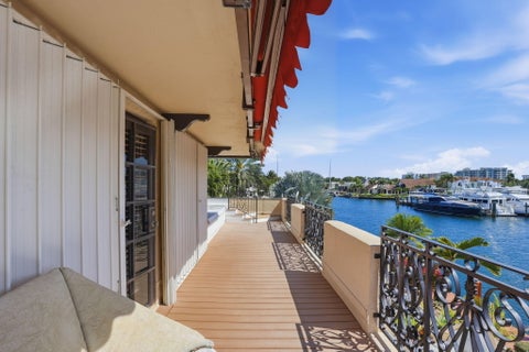 Tiny photo for 2850 NE 44th Street, Lighthouse Point, FL 33064 (MLS # R11167647)