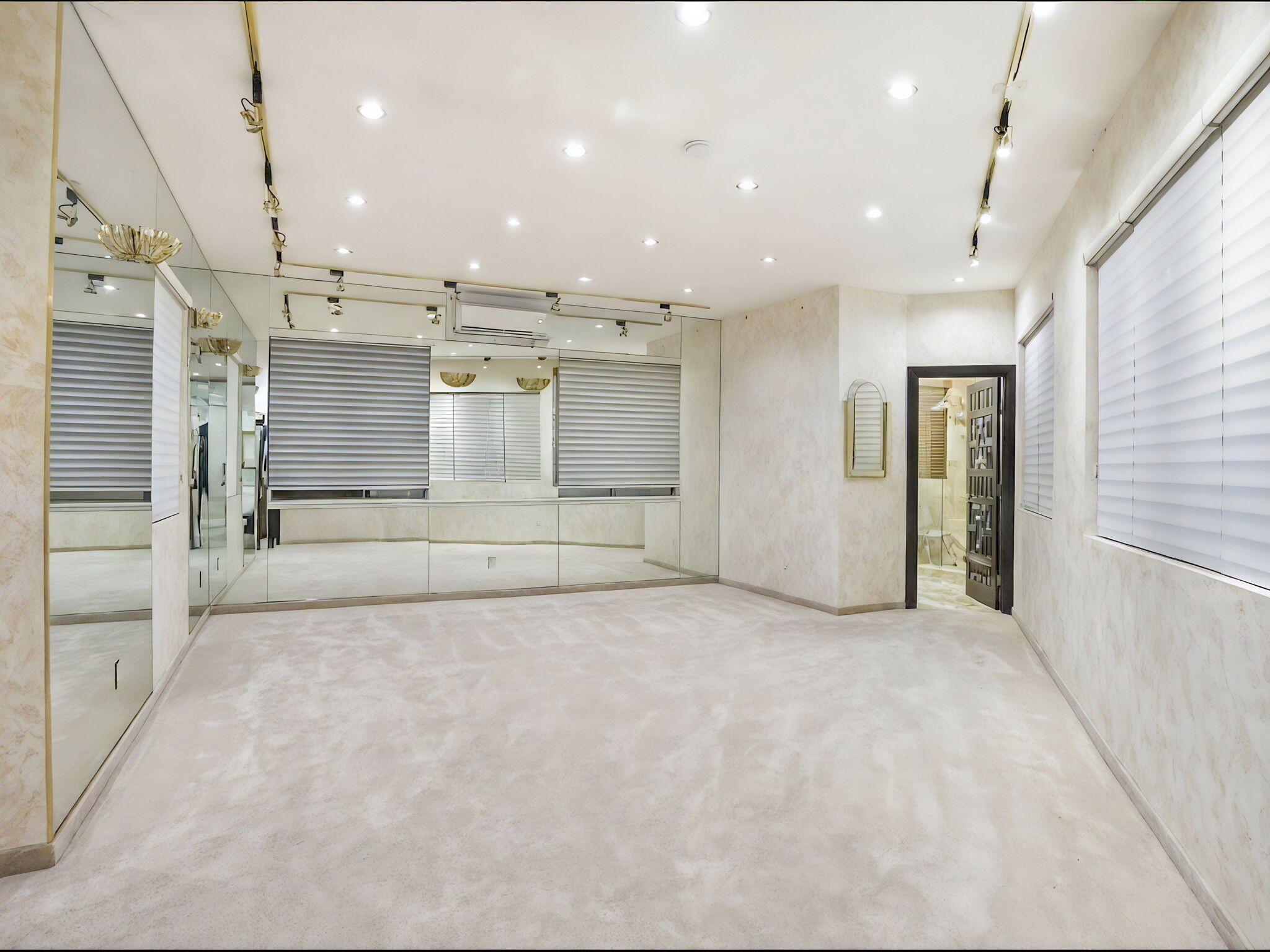 VENETIAN ISLES 3RD SEC - Residential