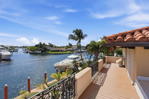 Tiny photo for 2850 NE 44th Street, Lighthouse Point, FL 33064 (MLS # R11167647)