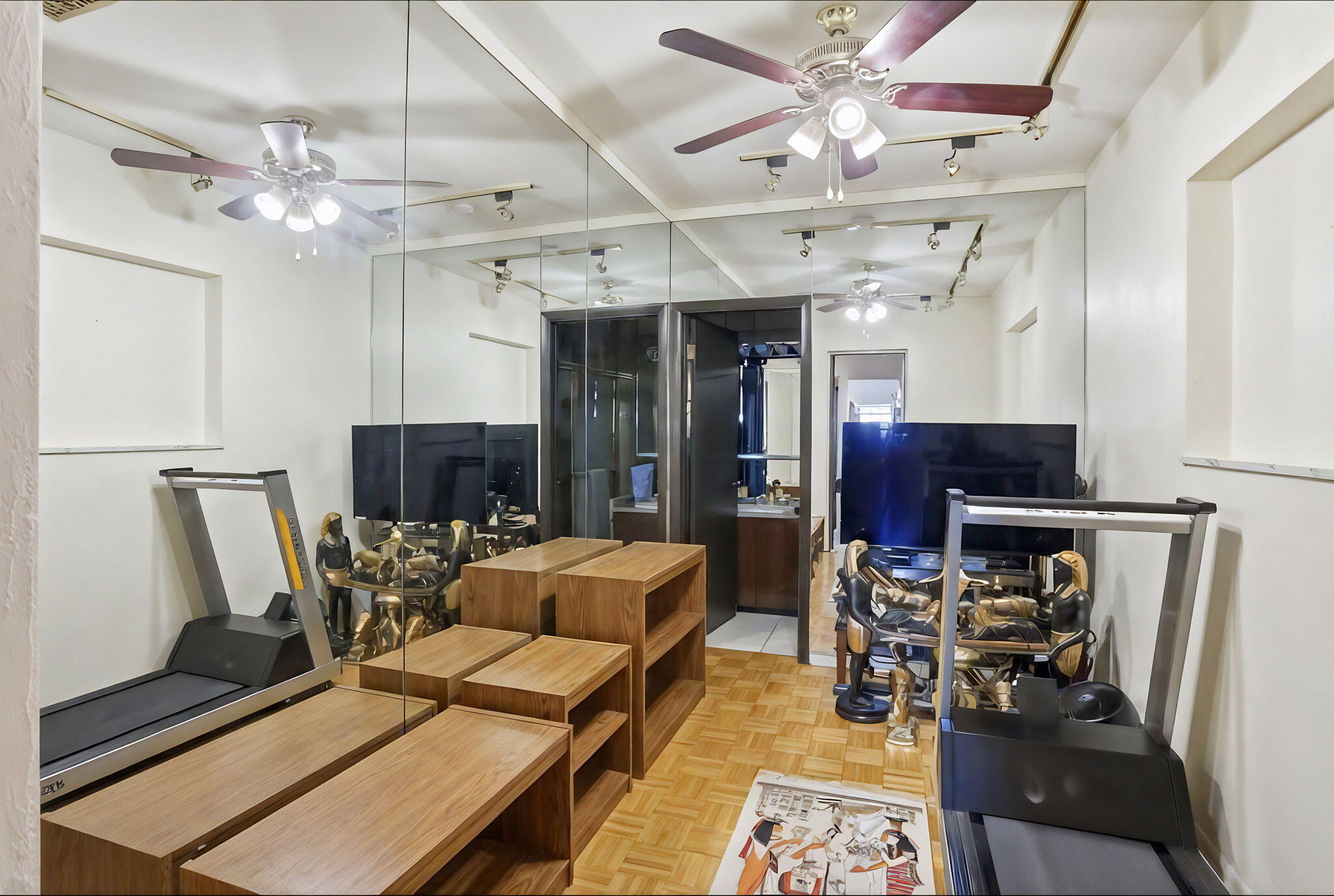 VENETIAN ISLES 3RD SEC - Residential