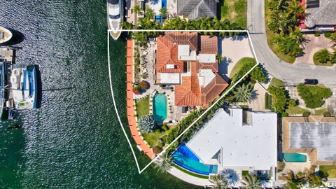 Tiny photo for 2850 NE 44th Street, Lighthouse Point, FL 33064 (MLS # R11167647)