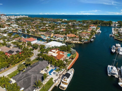 Tiny photo for 2850 NE 44th Street, Lighthouse Point, FL 33064 (MLS # R11167647)