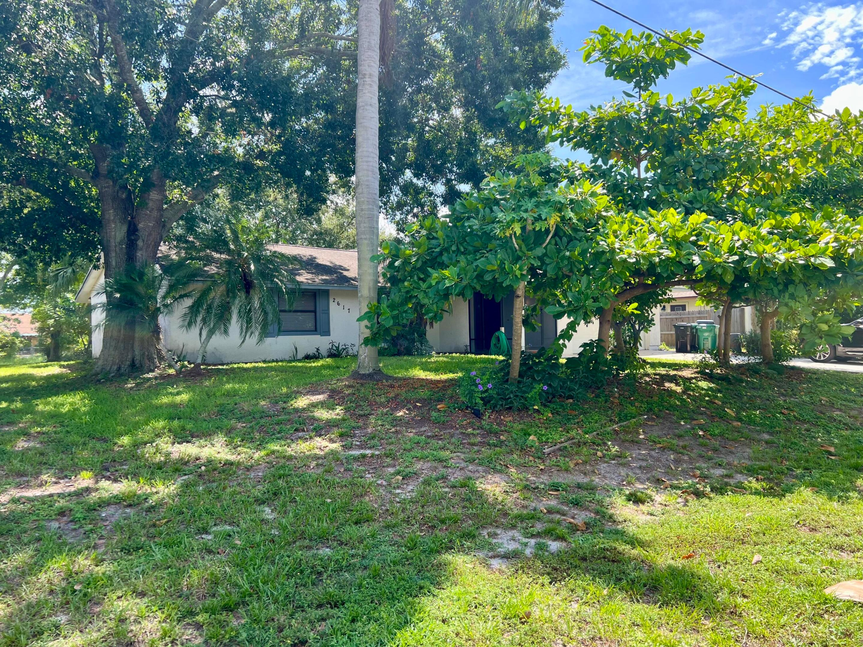 PORT ST LUCIE SECTION 5 - Residential Lease