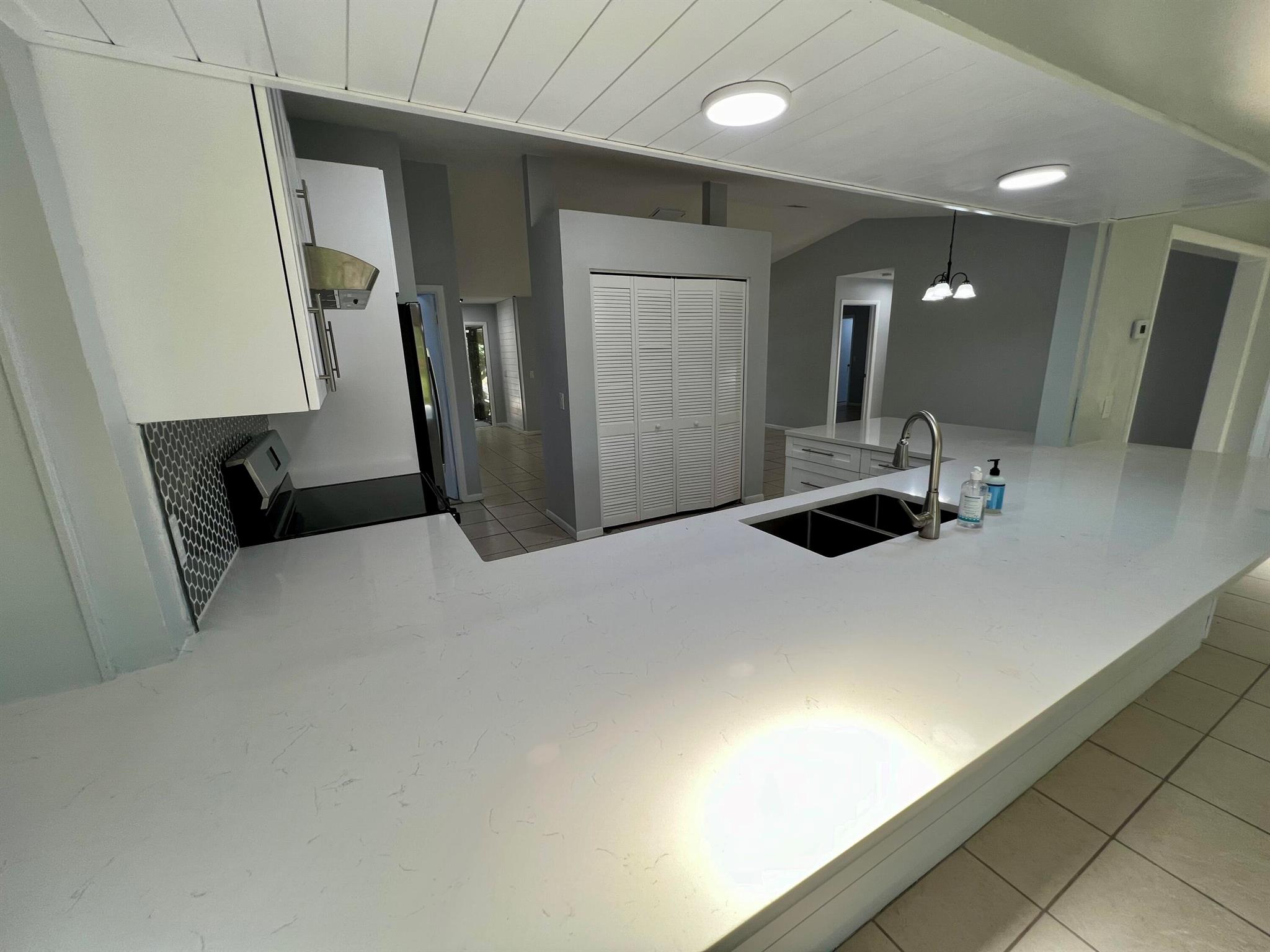 PORT ST LUCIE SECTION 5 - Residential Lease