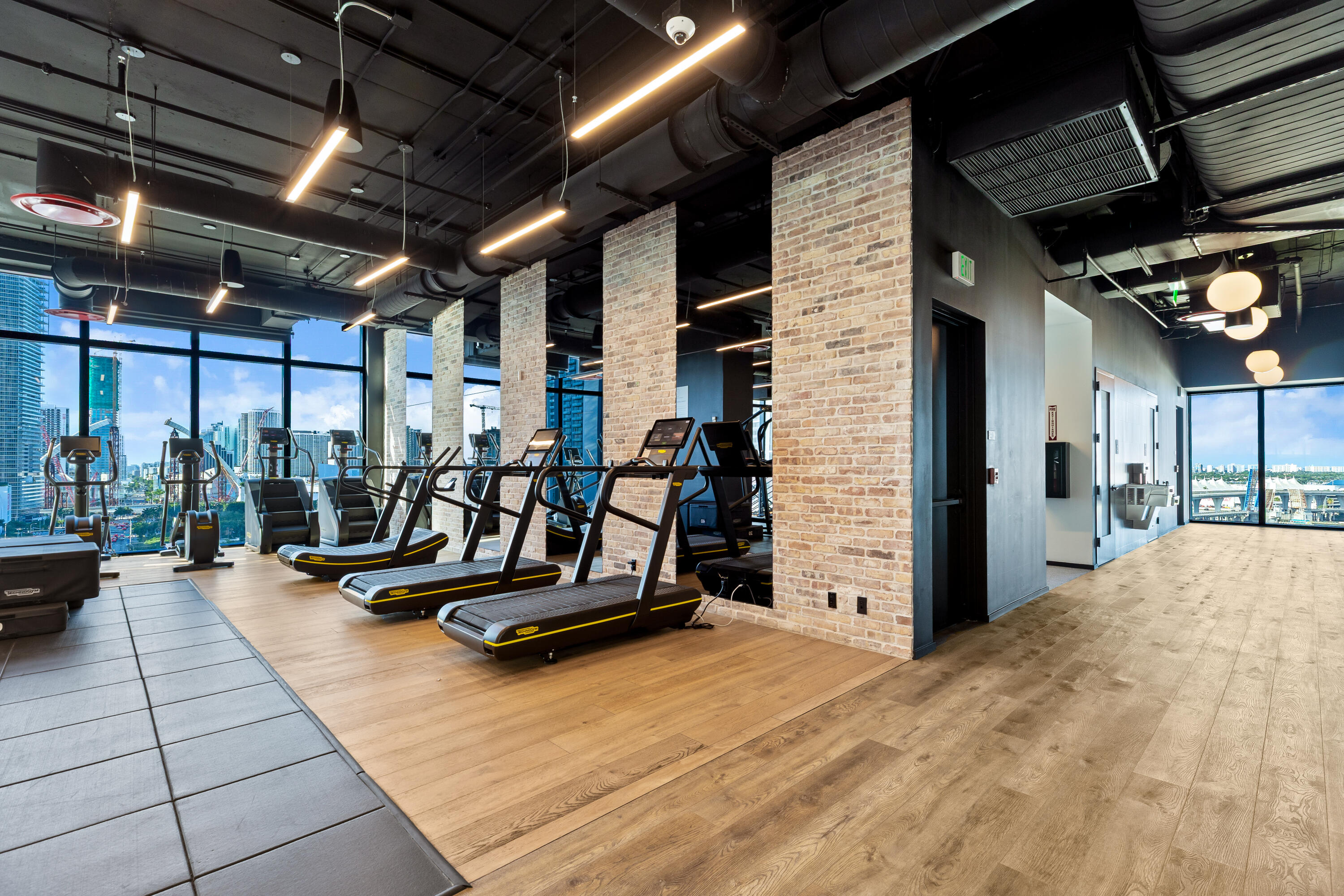 MAP OF MIAMI DADE CO. FL. PB B-41 - Residential