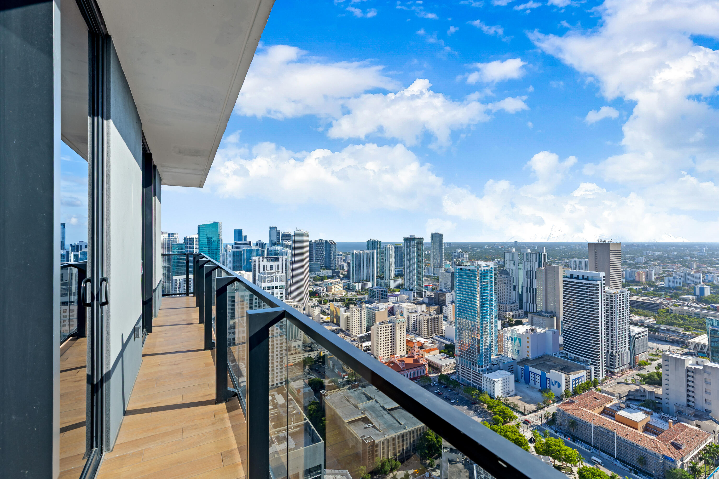 MAP OF MIAMI DADE CO. FL. PB B-41 - Residential