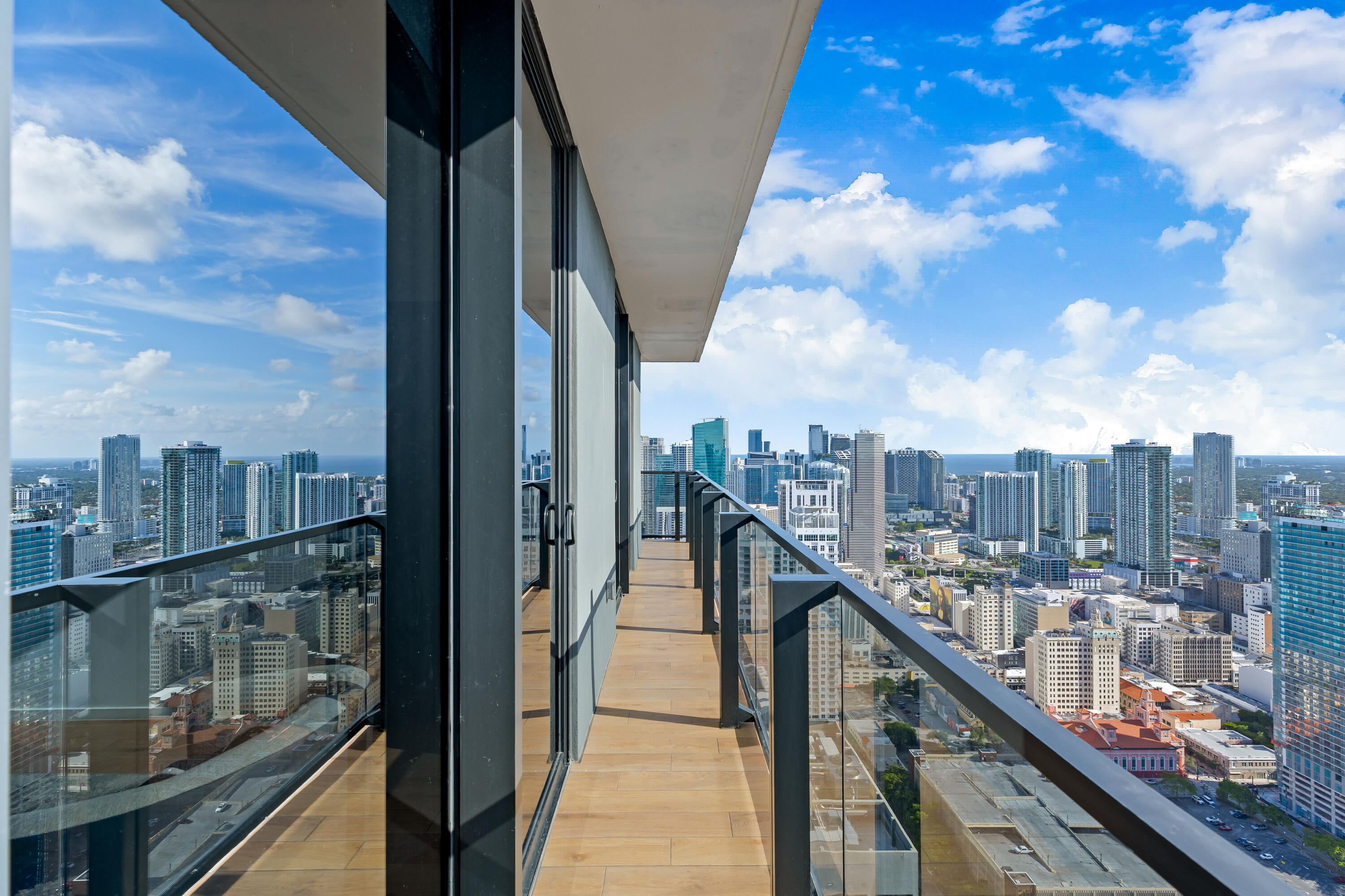 MAP OF MIAMI DADE CO. FL. PB B-41 - Residential