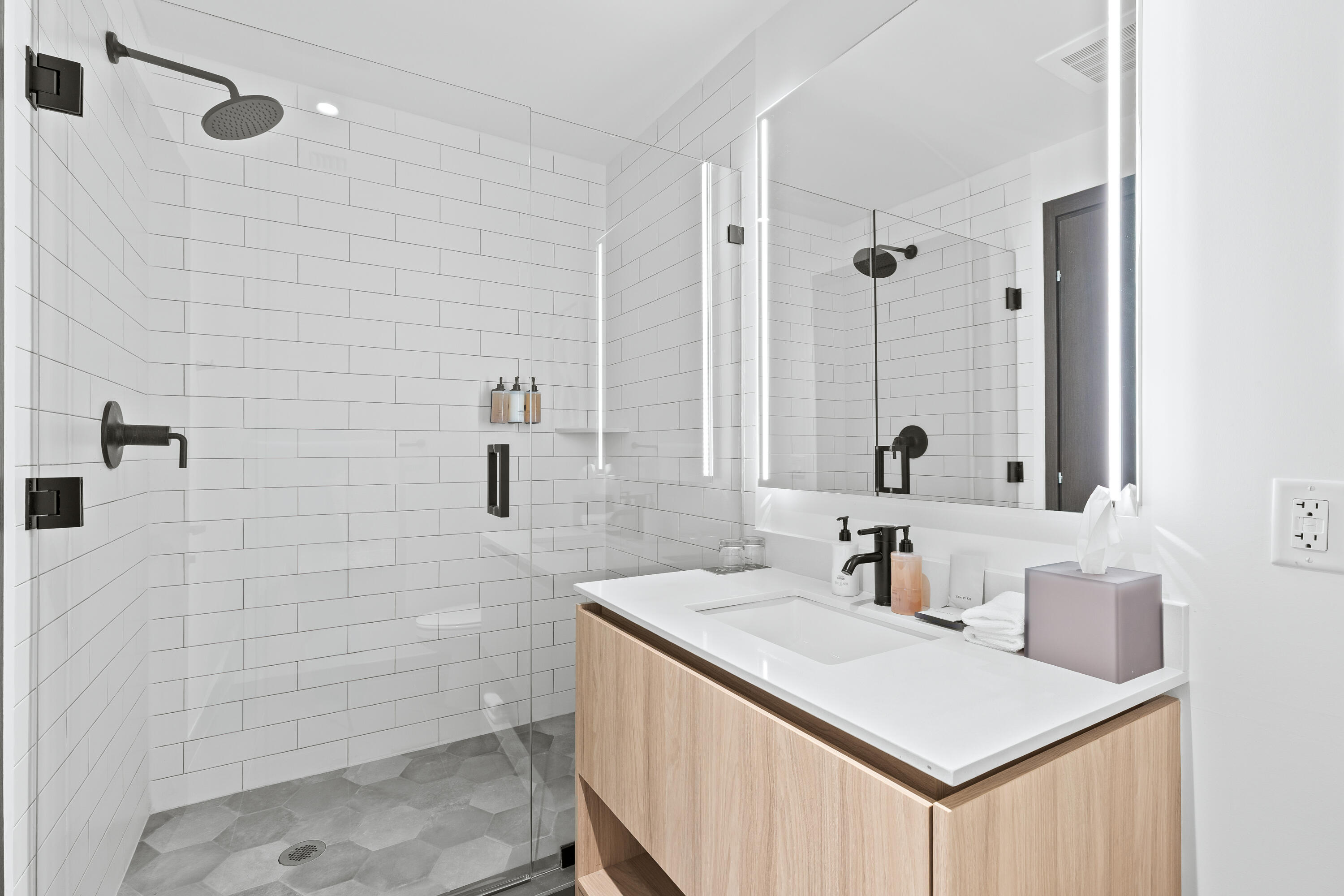 MAP OF MIAMI DADE CO. FL. PB B-41 - Residential