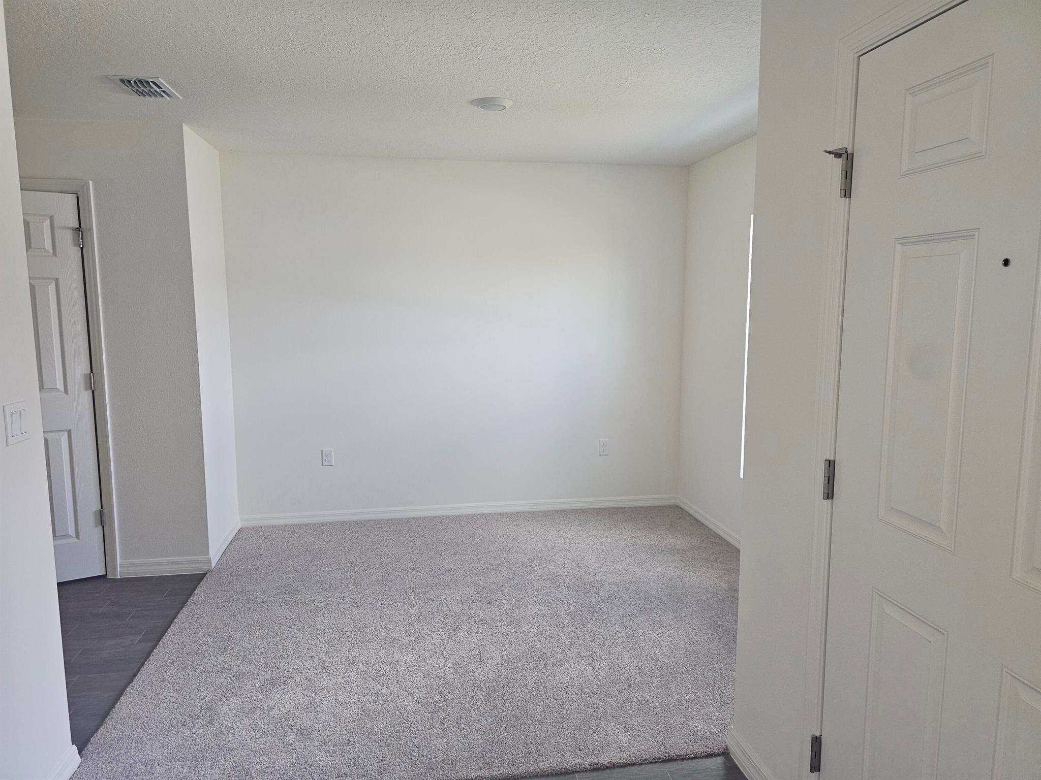 PORT ST LUCIE SECTION 22 - Residential Lease