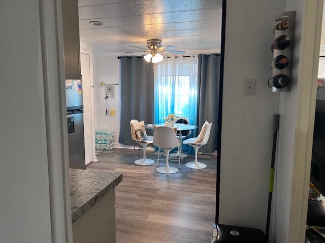 Spanish Lakes Riverfront - Residential