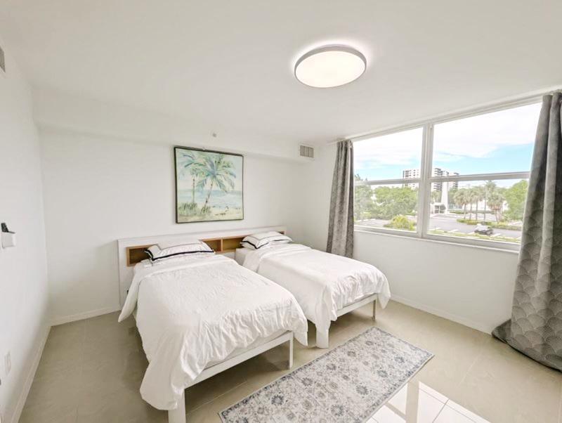 HIGHLAND BEACH CLUB CONDO - Residential Lease