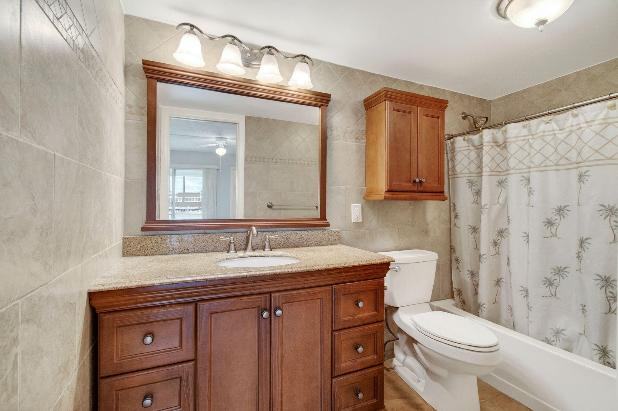 OAKRIDGE U CONDO - Residential