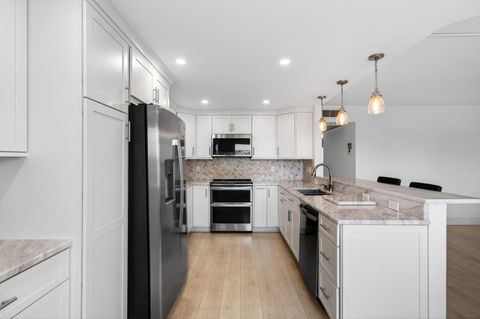 Tiny photo for 3084 Oakridge U, Deerfield Beach, FL 33442 (MLS # B26001204)