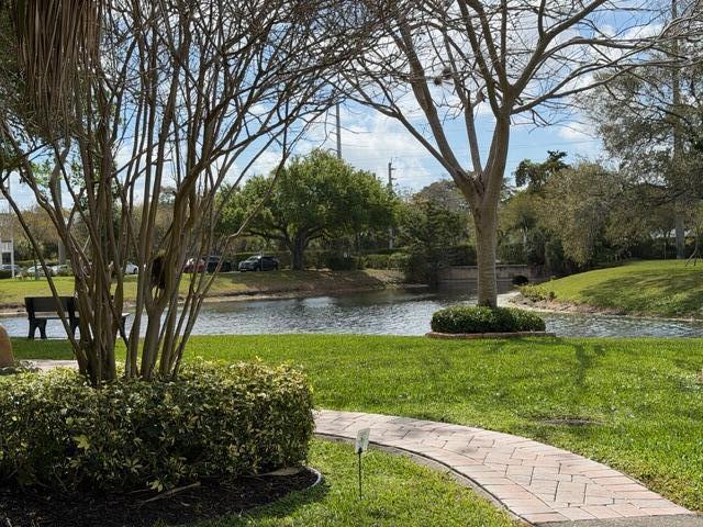 OAKRIDGE U CONDO - Residential