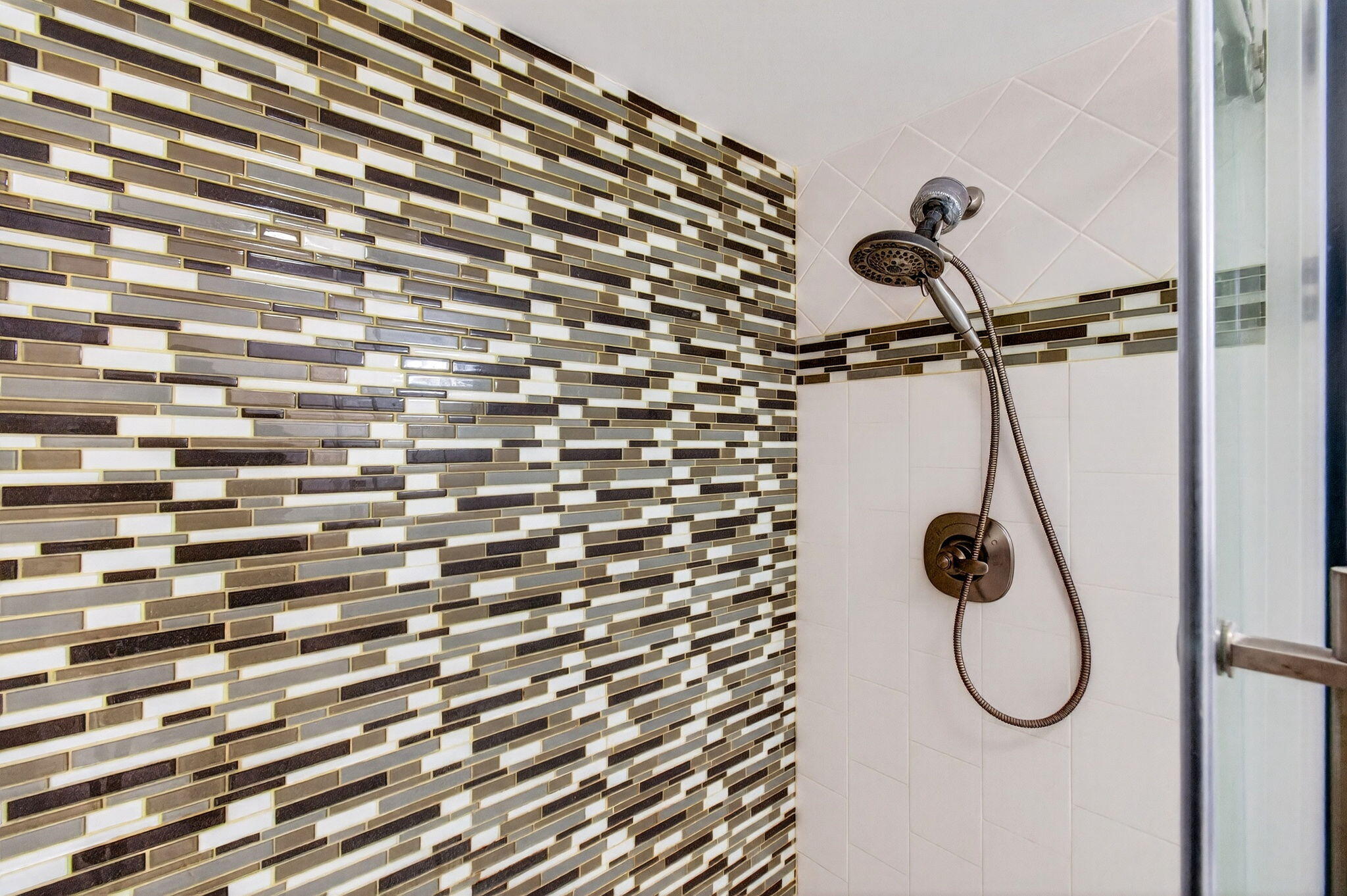 OAKRIDGE U CONDO - Residential