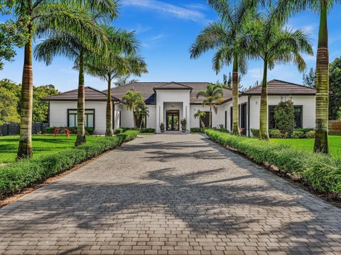 Tiny photo for 6122 SW 173RD Way, Southwest Ranches, FL 33331 (MLS # B26052231)