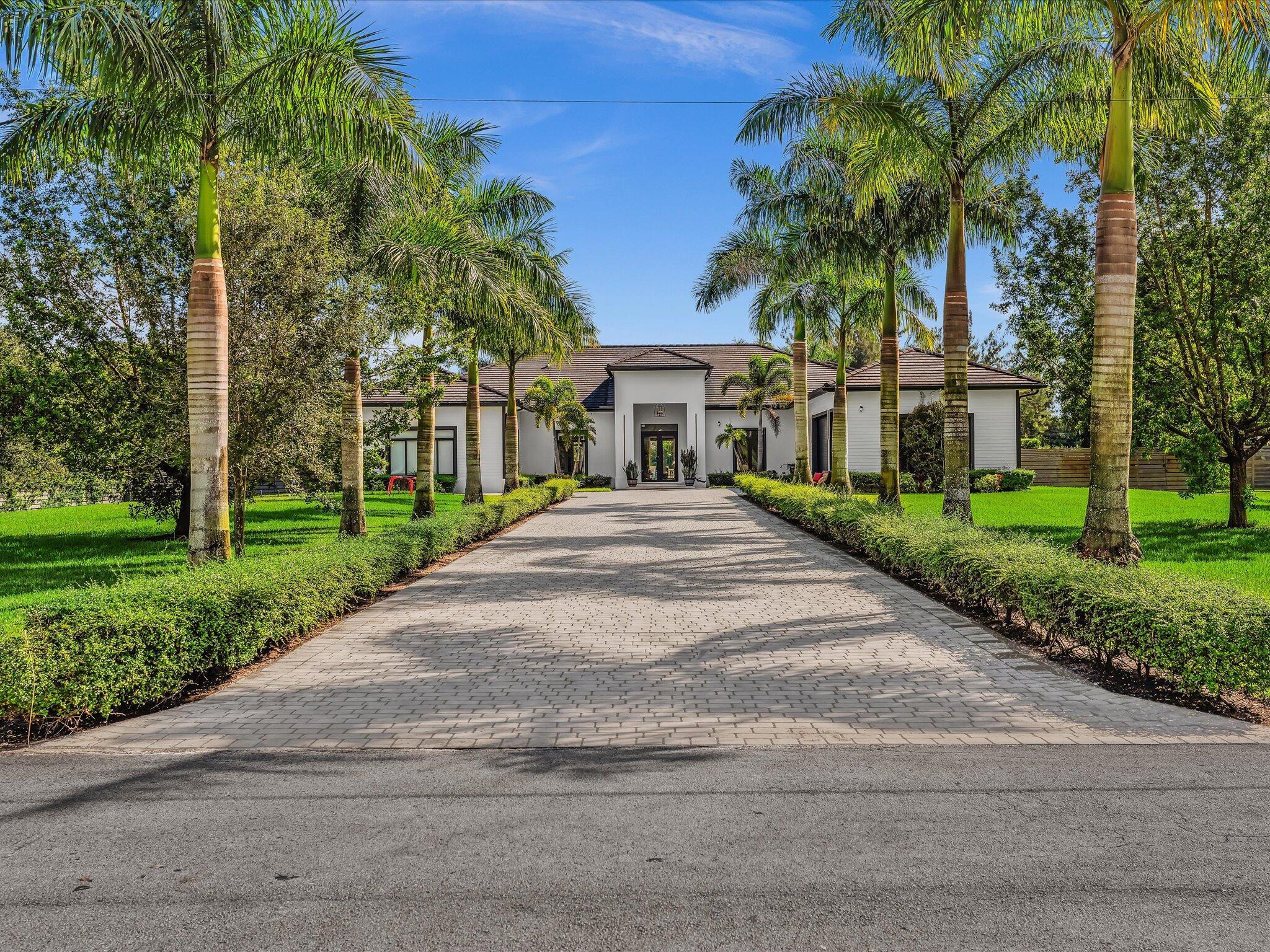 6122 SW 173RD Way, Southwest Ranches FL 33331