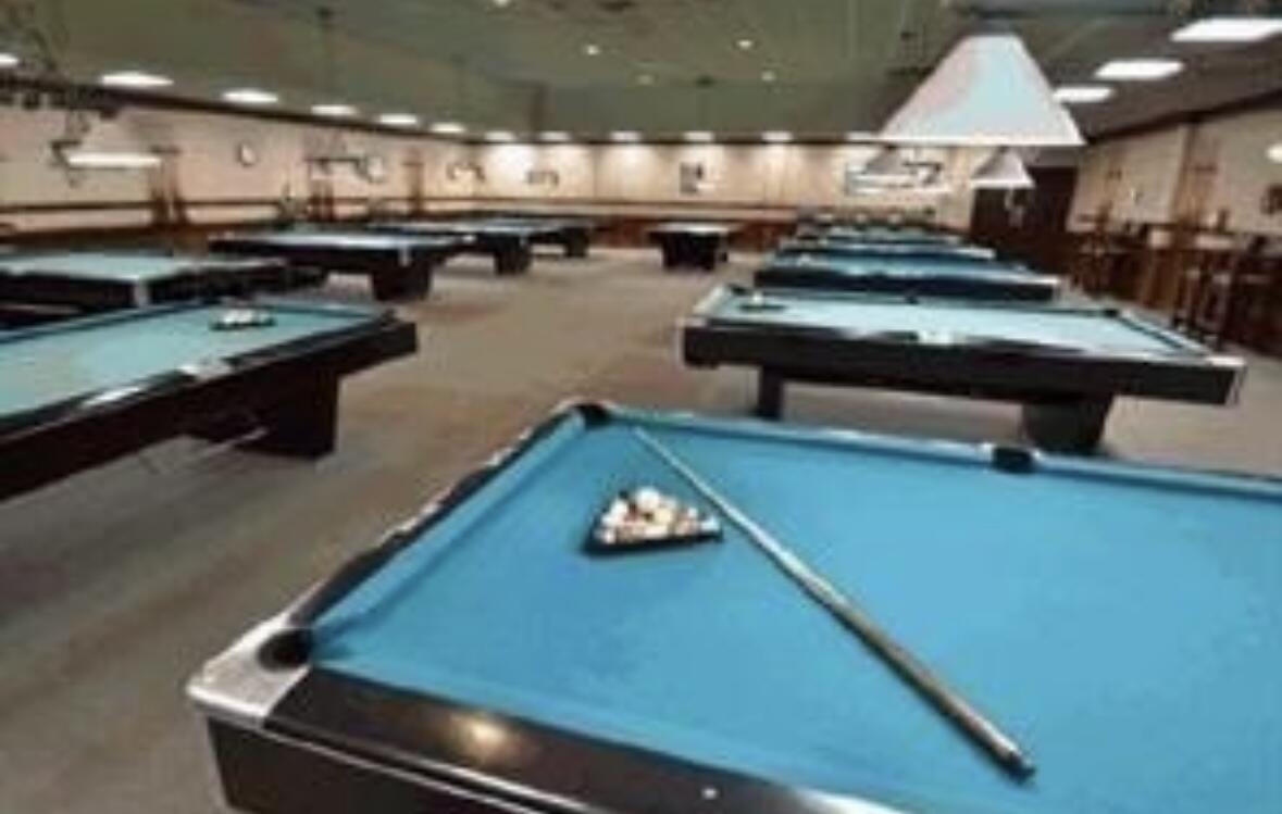 SOUTHAMPTON CONDOMINIUM F - Residential