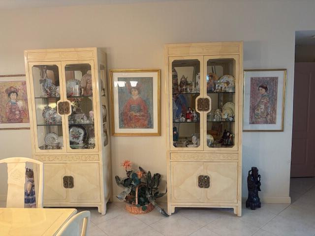 SOUTHAMPTON CONDOMINIUM F - Residential