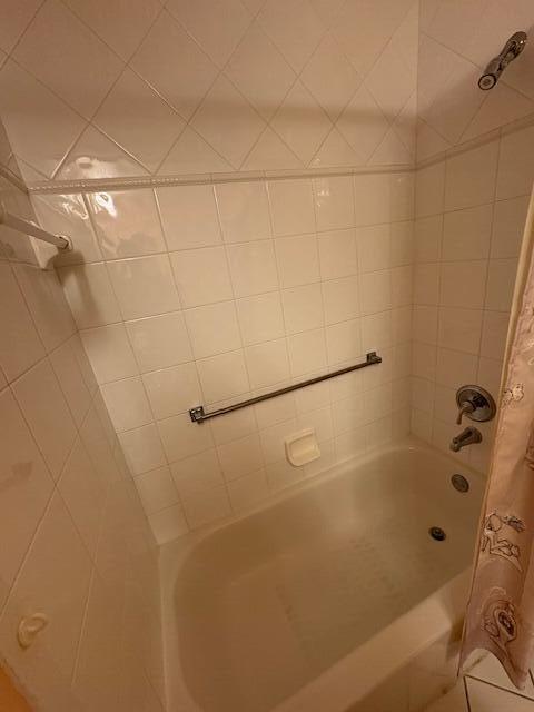 SOUTHAMPTON CONDOMINIUM F - Residential