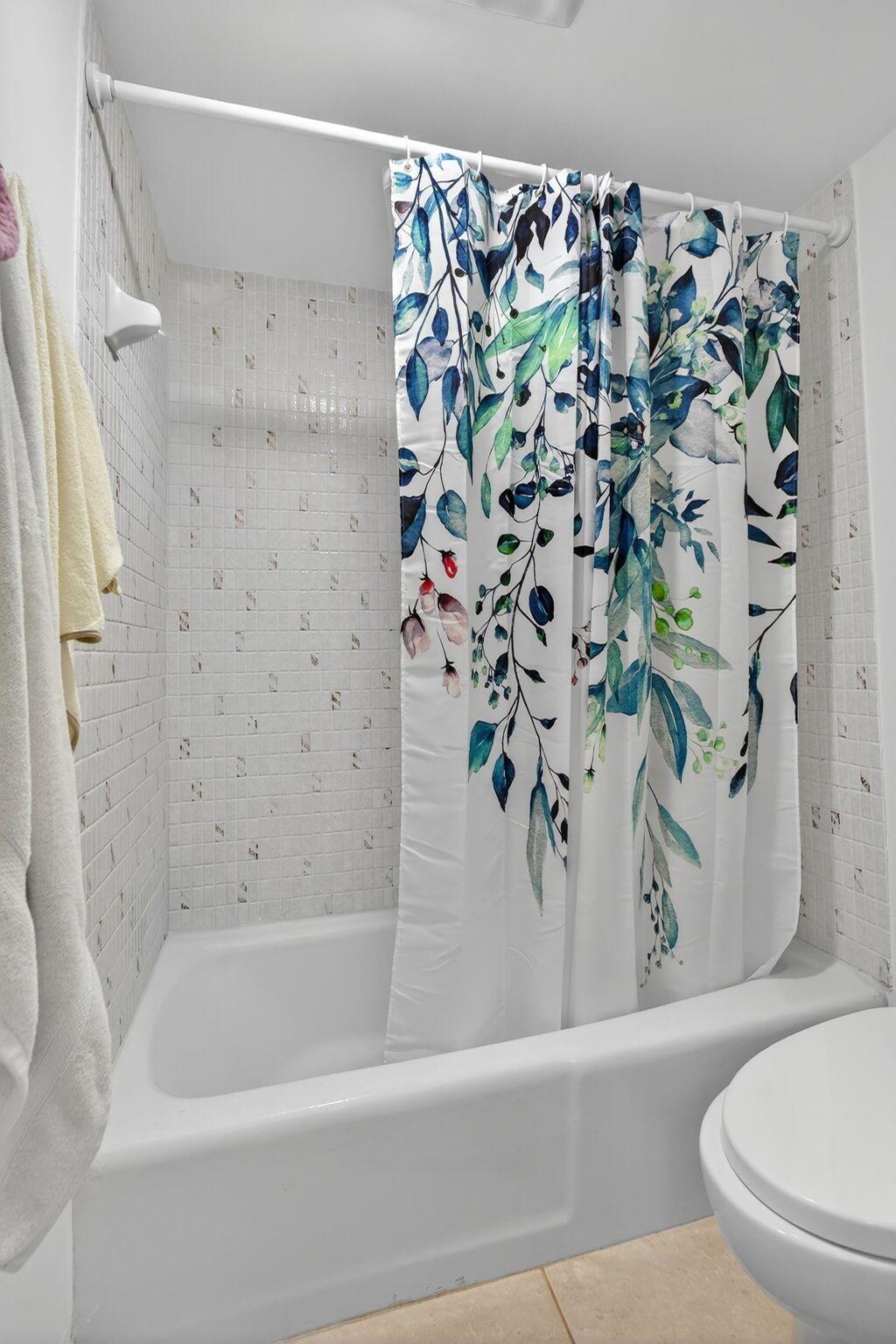 DEERFIELD PINES CONDO - Residential