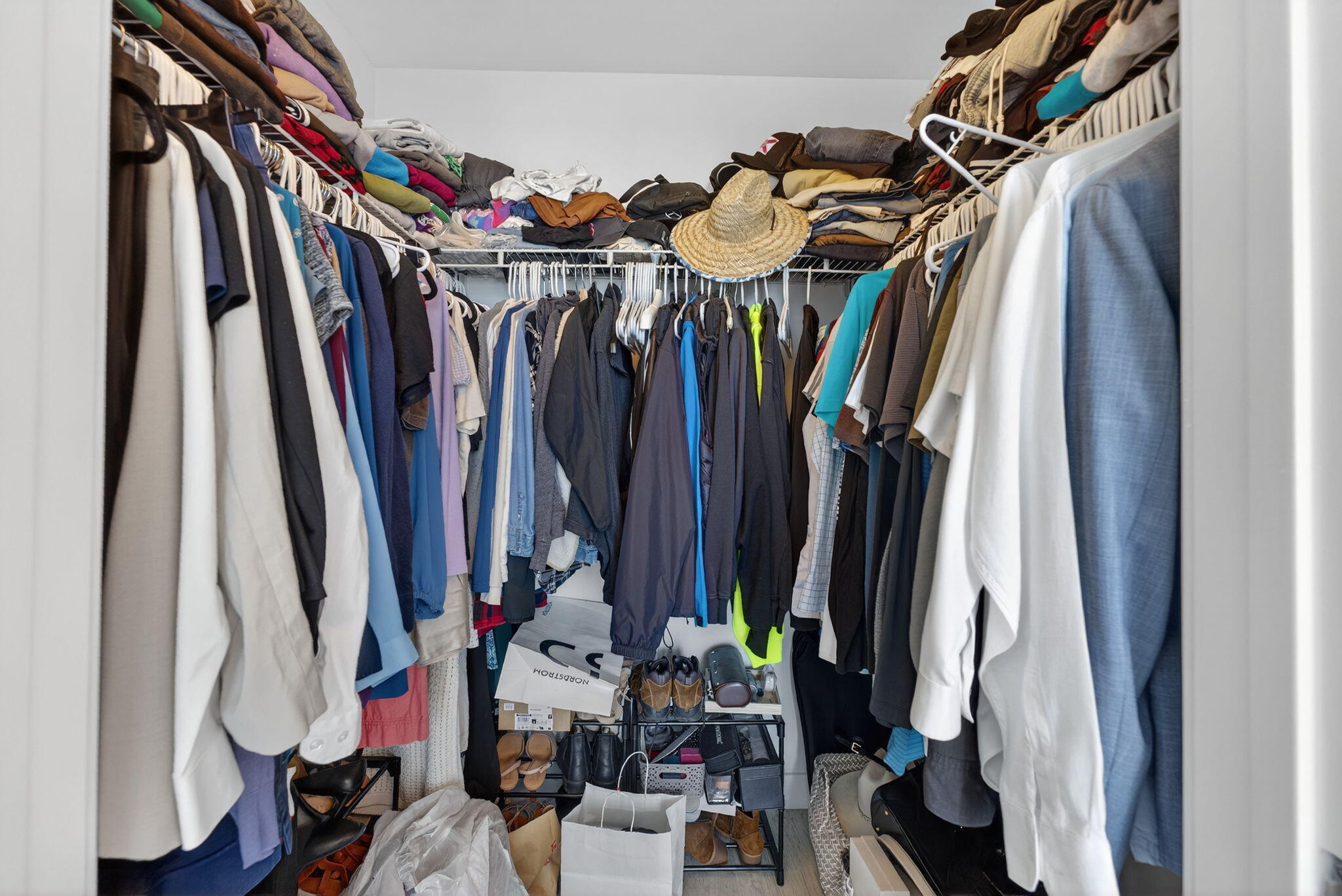 THE AXIS ON BRICKELL II CONDO - Residential Lease