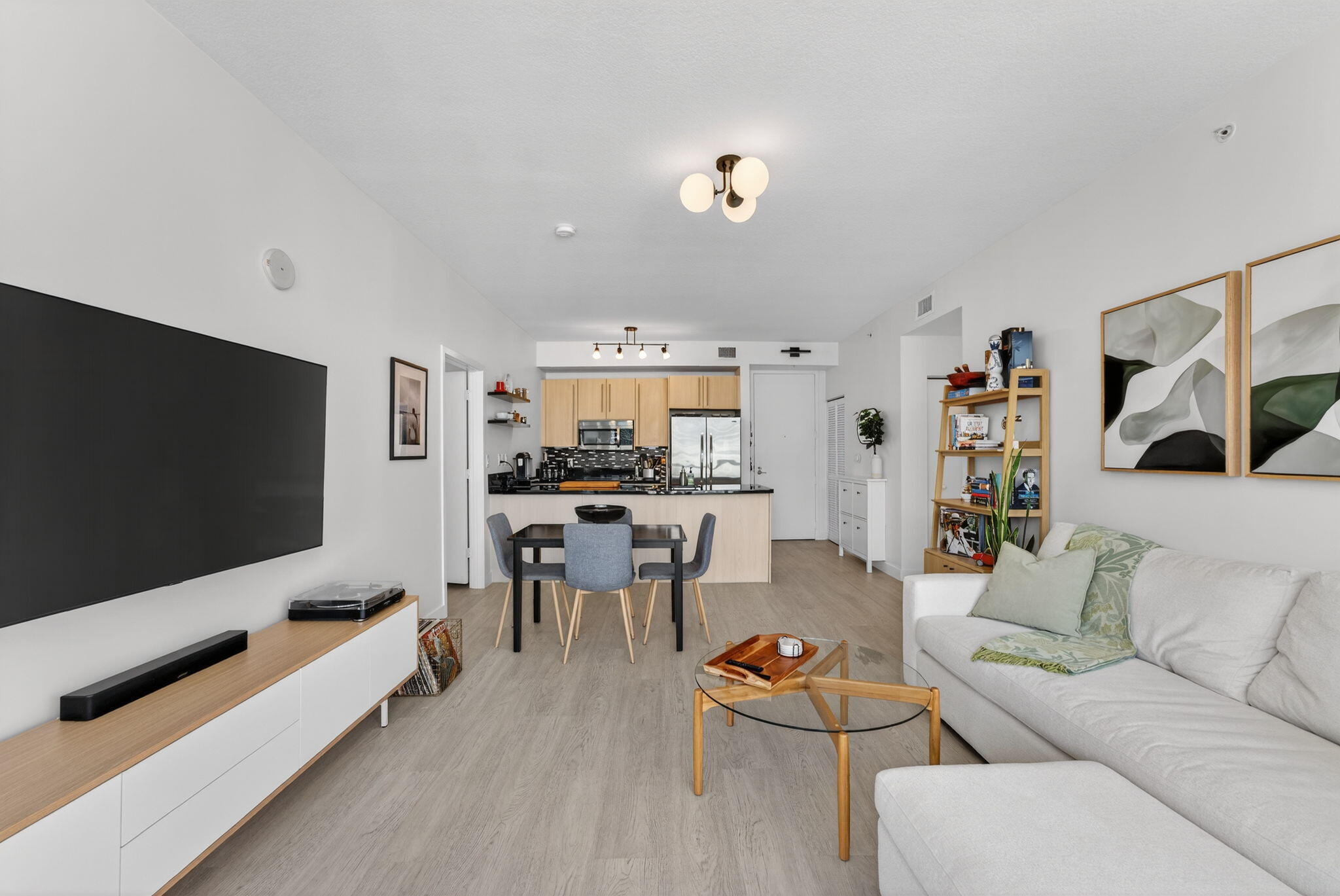 1111 SW 1st Avenue Lph3823-