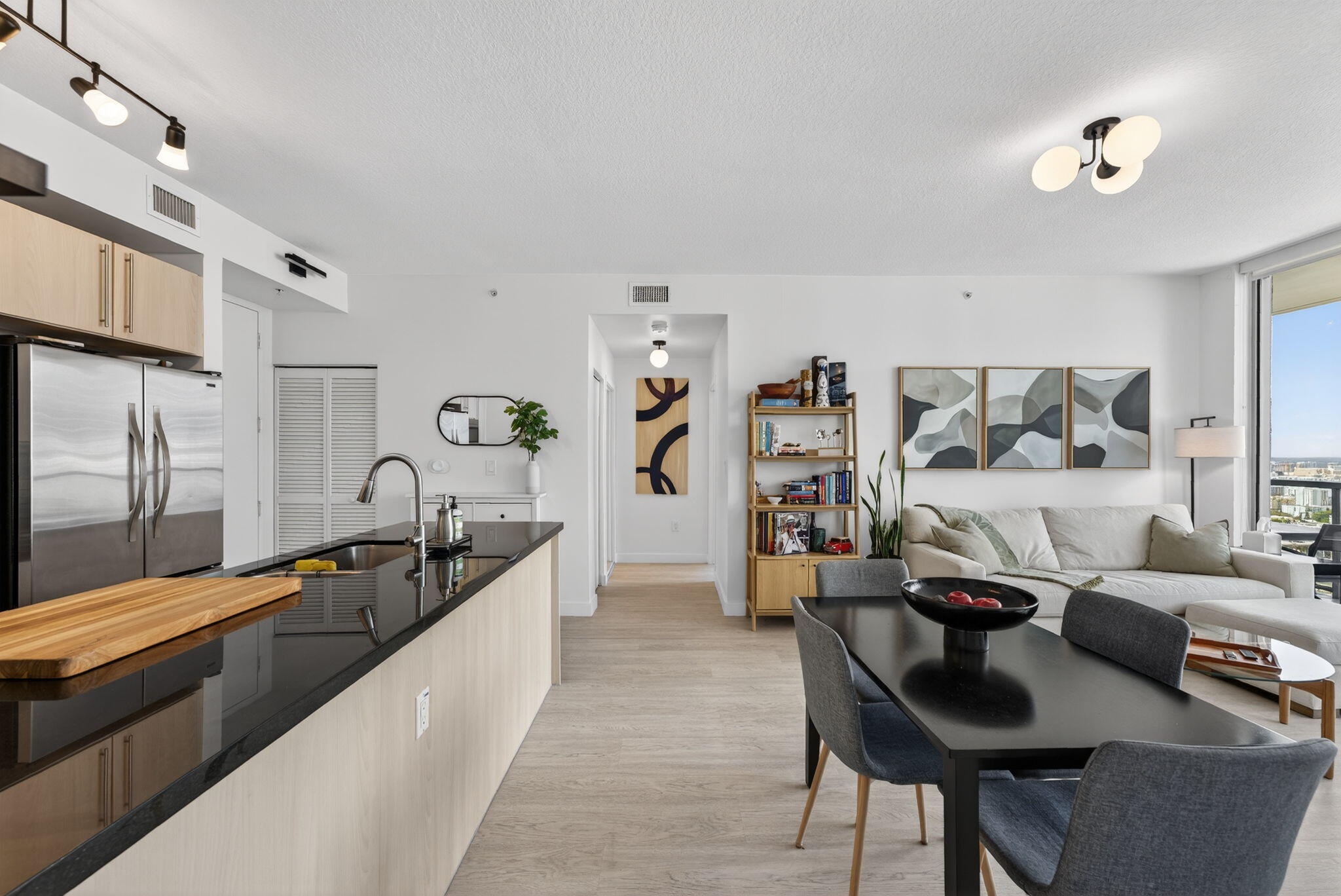 1111 SW 1st Avenue Lph3823-