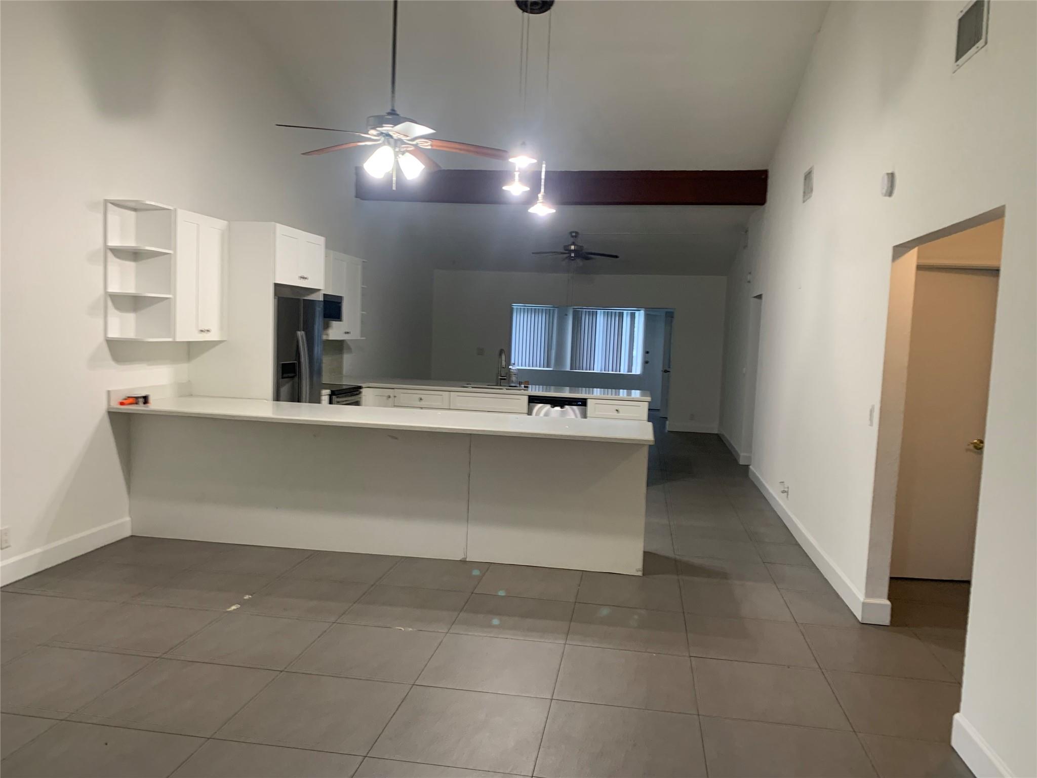 Coral Spgs Lakes 68-12 B - Residential Lease