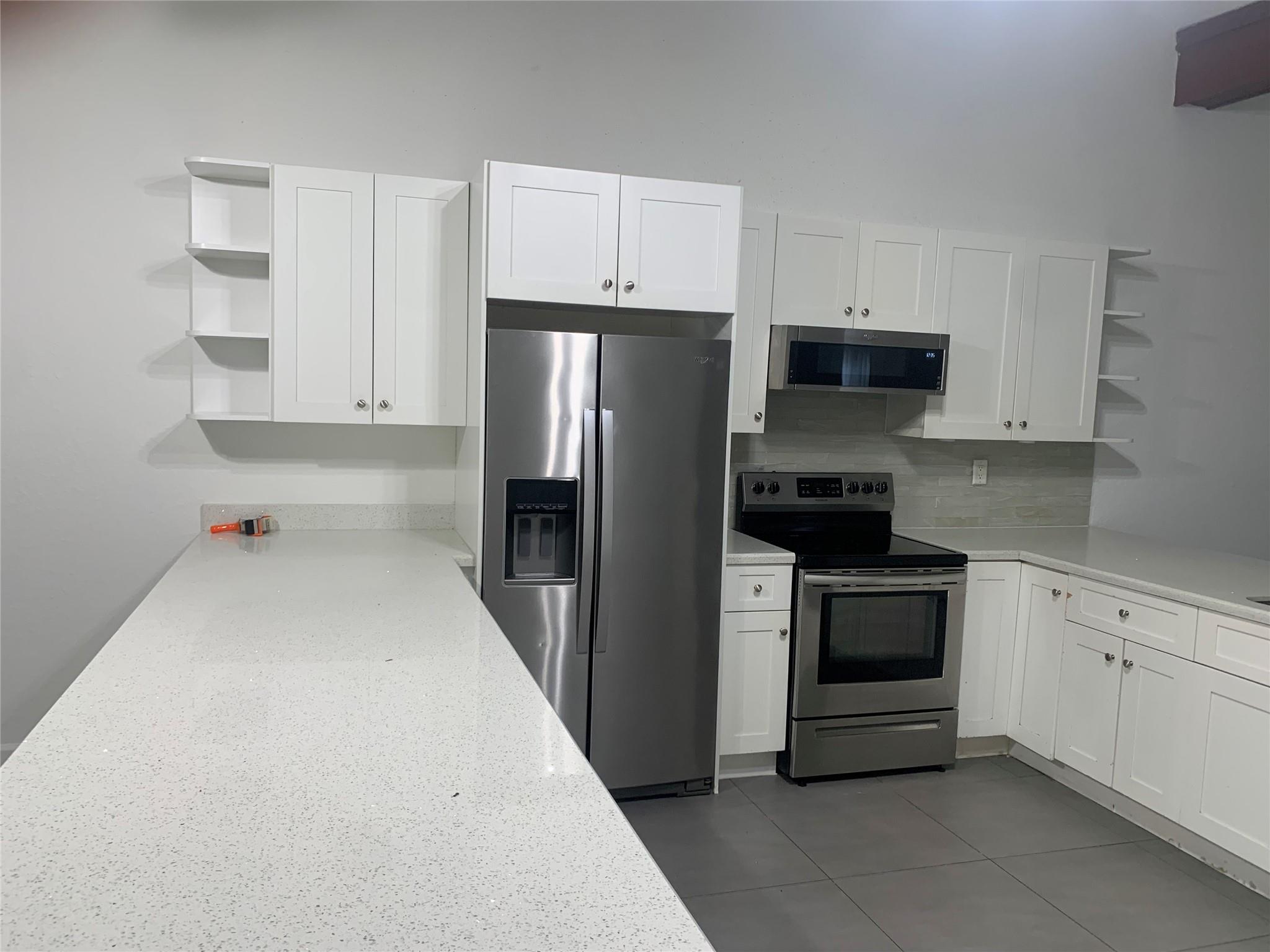 Coral Spgs Lakes 68-12 B - Residential Lease