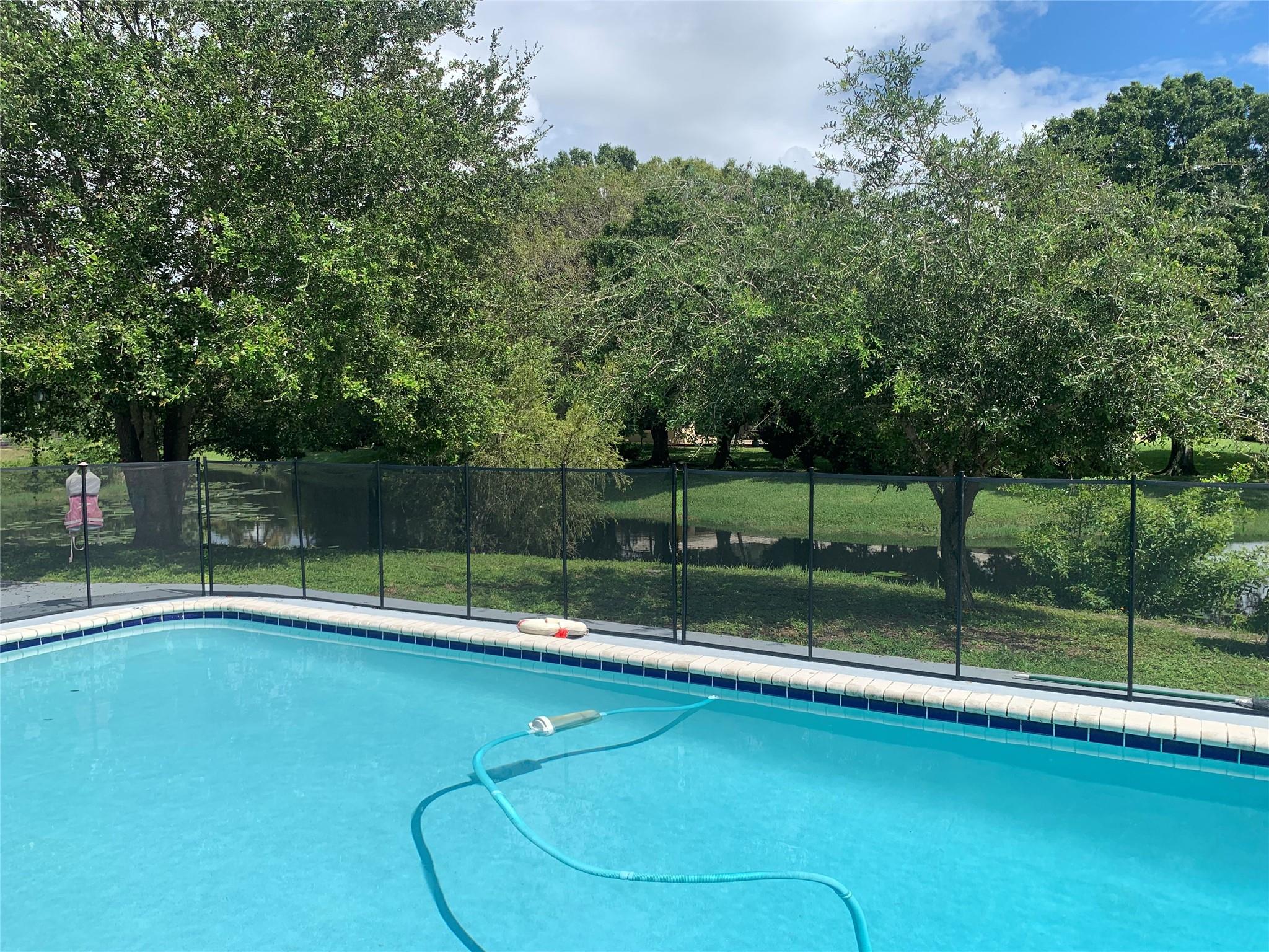 Coral Spgs Lakes 68-12 B - Residential Lease