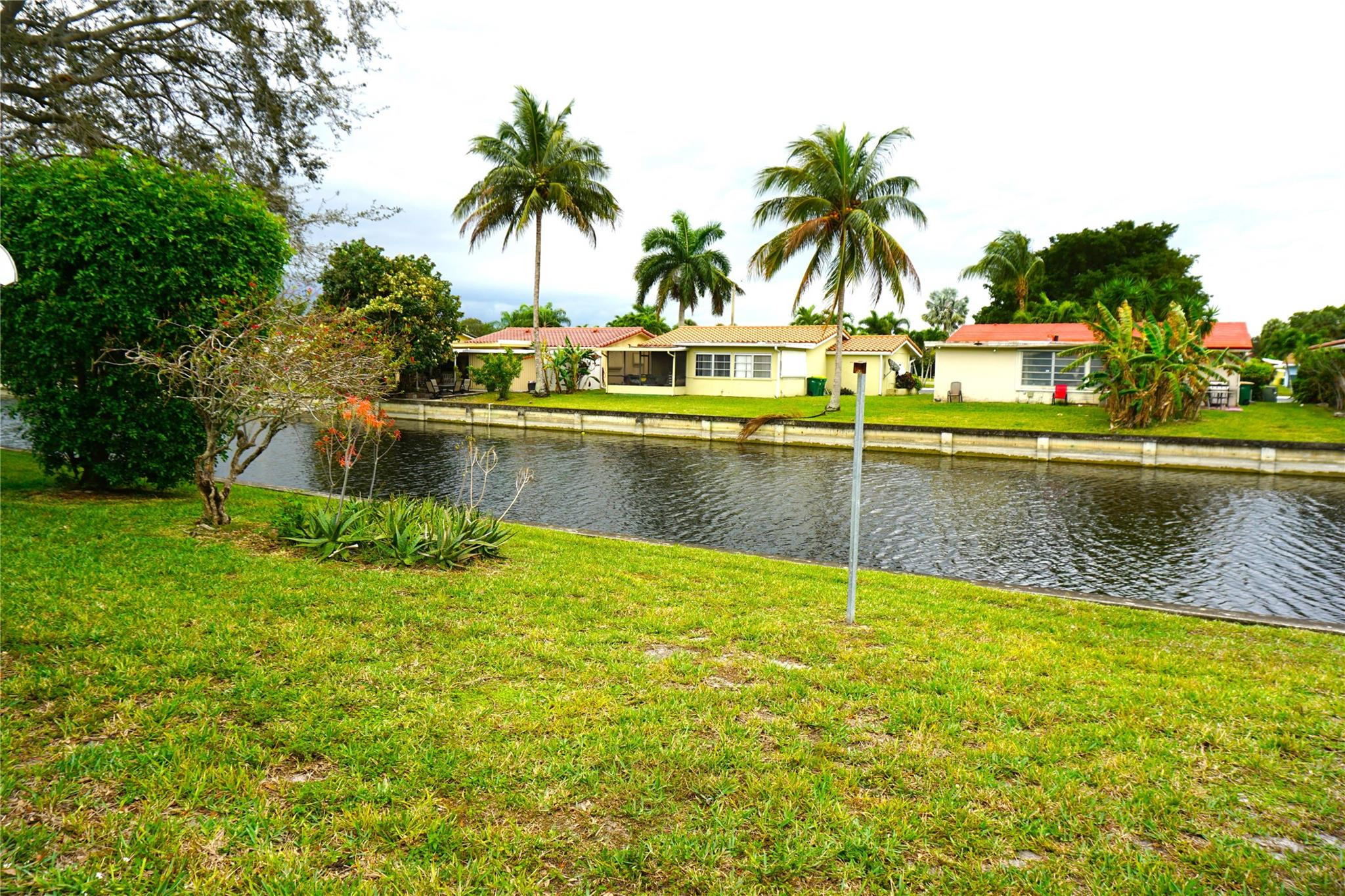 Mainlands Of Tamarac Lake - Residential